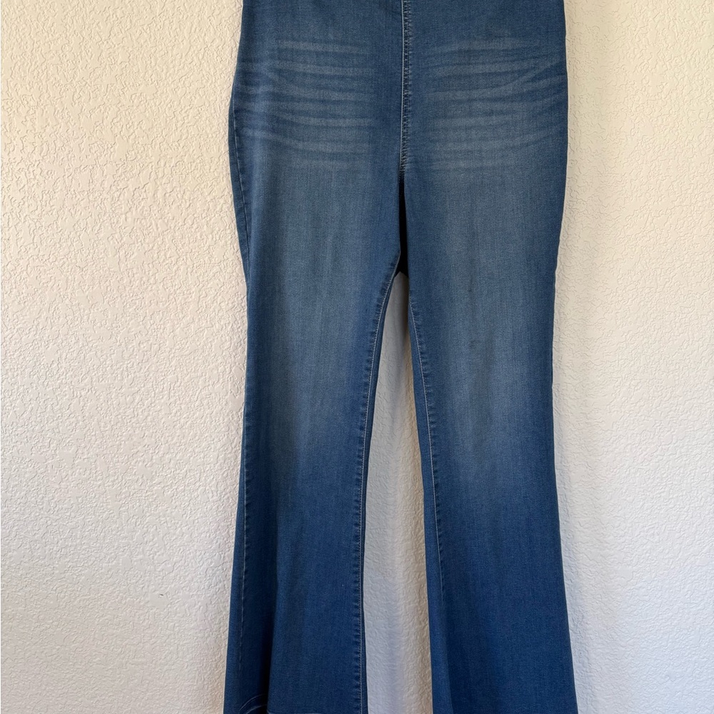 INC International Concepts‎ Blue Flare Jeans